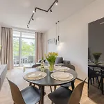 Ku Morzu Przy Plazy -parking Basen Letni W Cenie - Appartement *