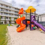 Ku Morzu Przy Plazy -parking Basen Letni W Cenie - Apartman