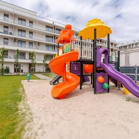 Ku Morzu Przy Plazy -parking Basen Letni W Cenie - Appartement