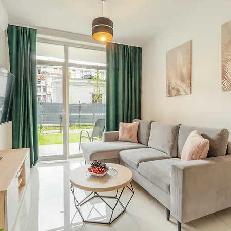 Ku Morzu Przy Plazy -parking Basen Letni W Cenie - Appartamento