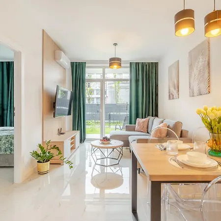 Appartamento Ku Morzu Przy Plazy -parking Basen Letni W Cenie -