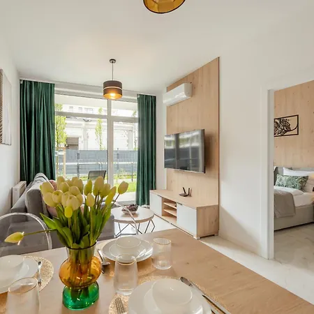 Ku Morzu Przy Plazy -parking Basen Letni W Cenie - *