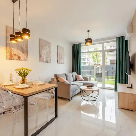 Ku Morzu Przy Plazy -parking Basen Letni W Cenie -